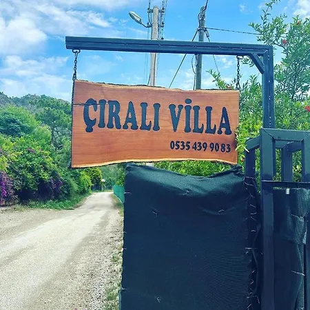 Vi̇llas * Cirali